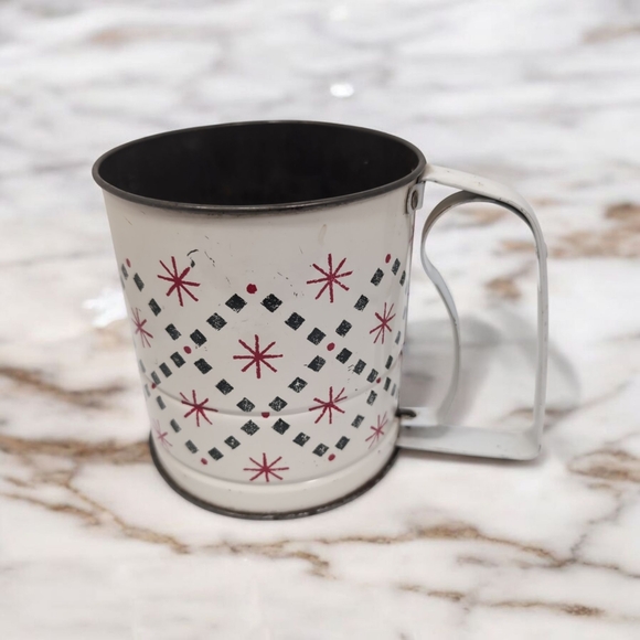 Vintage Atomic Metal Flour Sifter White with Red Black Diamond Pattern - Picture 4 of 13
